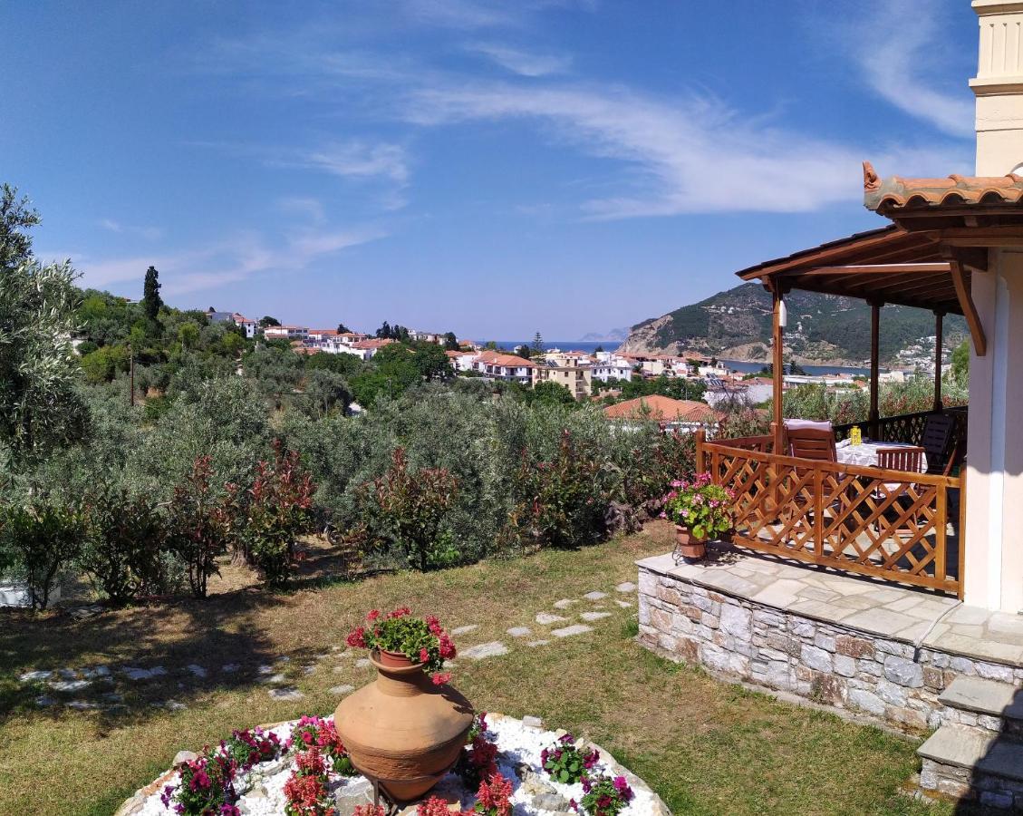 Remvi Apartments Skopelos Eksteriør billede