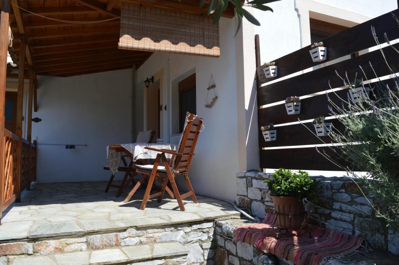 Remvi Apartments Skopelos Eksteriør billede