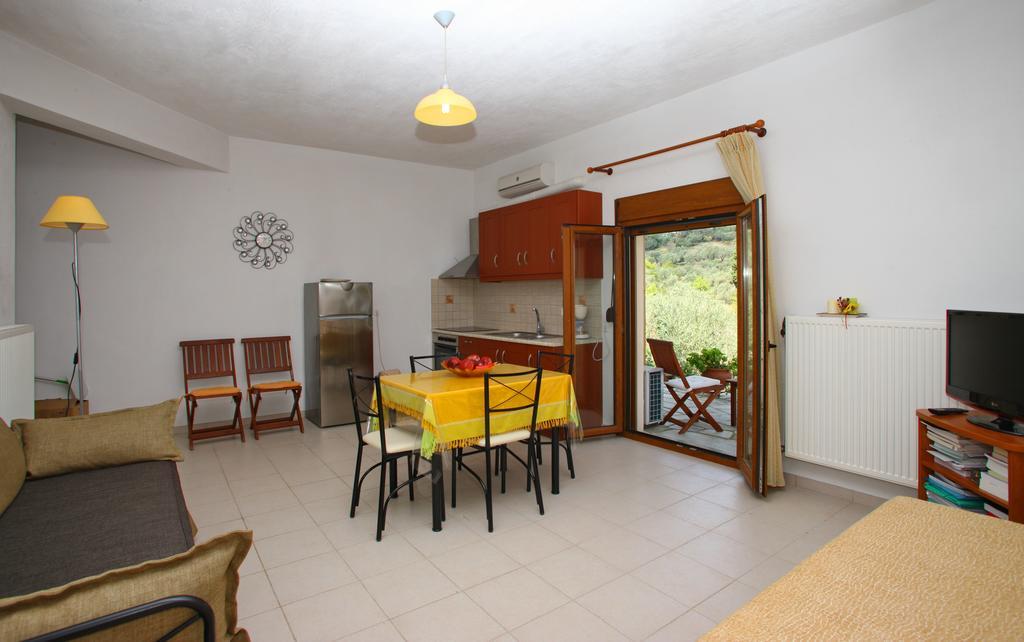 Remvi Apartments Skopelos Værelse billede