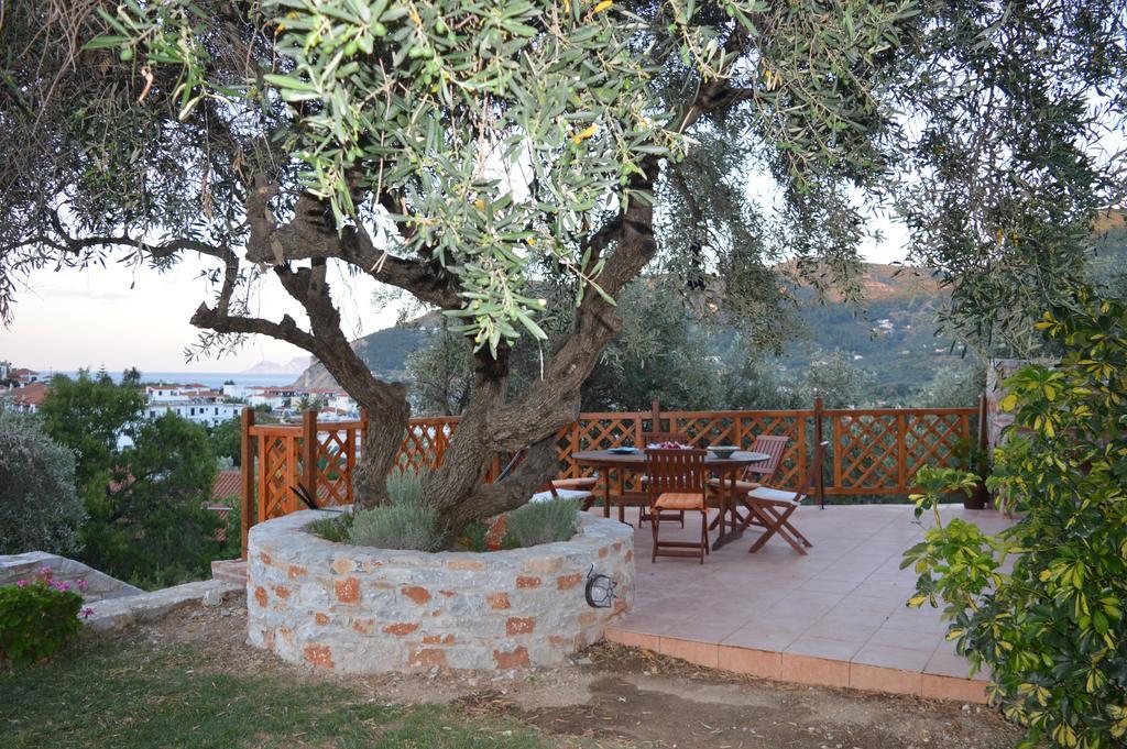 Remvi Apartments Skopelos Eksteriør billede