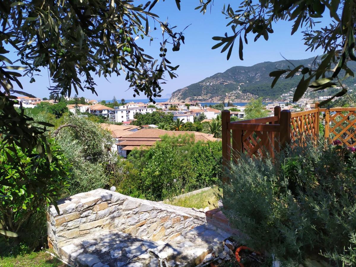 Remvi Apartments Skopelos Eksteriør billede